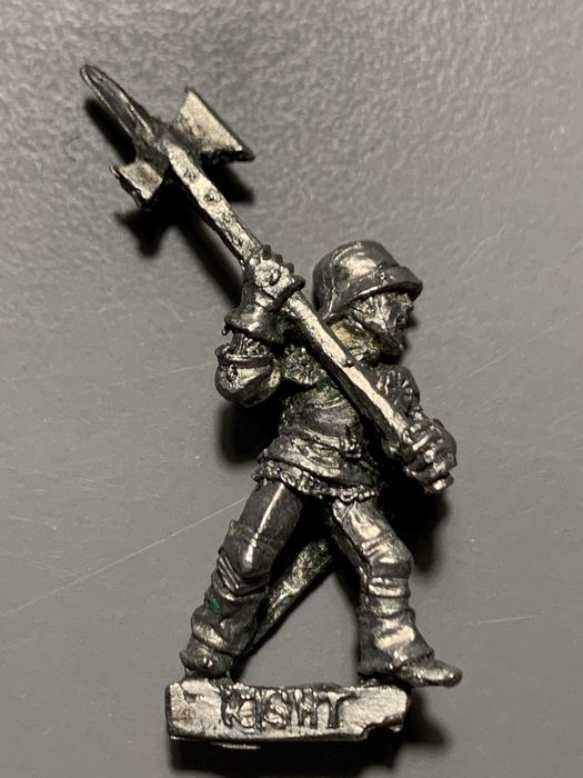 Warhammer Fantasy Battle: Bretonnia, C26 Feudal Men At Arms, Billman