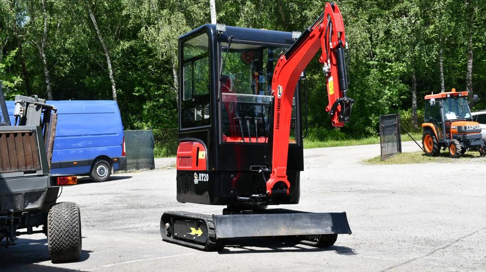 AT20 silnik Kubota  Minikoparka AT20 Kubota 2 tony
