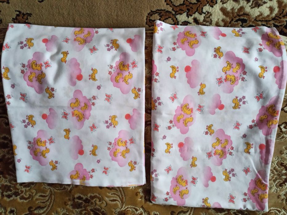 Пододеяльник,простыни детские,б/у.