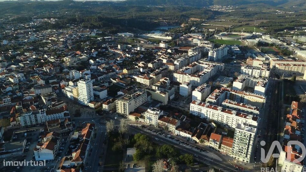 Terreno em Rio Maior de 240,00 m2