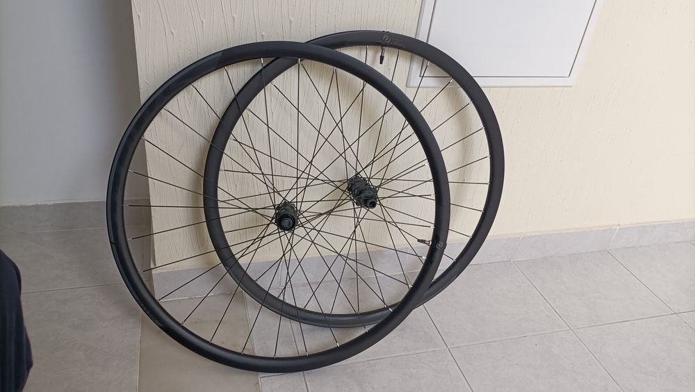 Conjunto rodas Syncros RR 2.0 disc