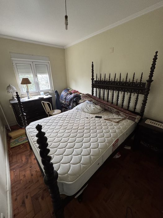 Cama de Casal para desocupar