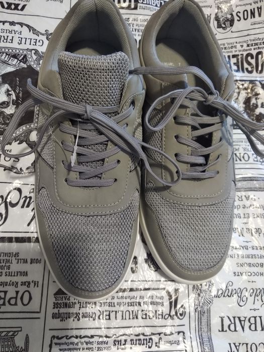 Кросівки Primark