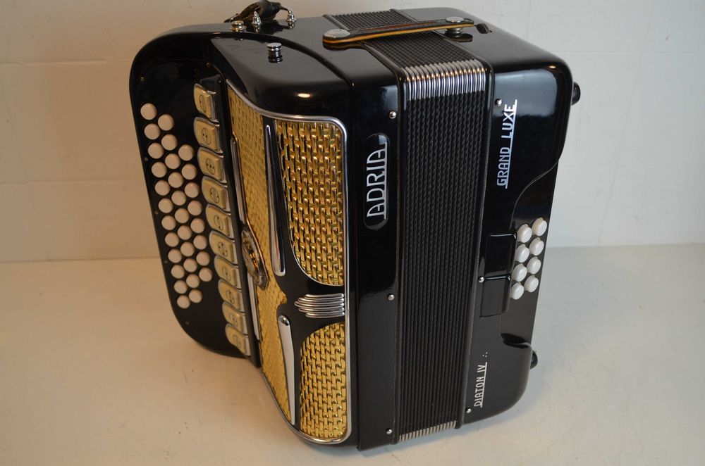 Concertina Adria 4 voz. N 05