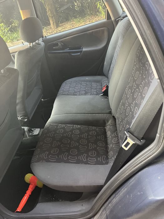 Seat Ibiza 6.k.2 Ano 2001