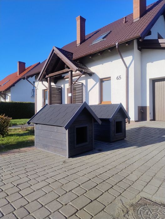 Domek Buda Psa Ocieplana Dach Gont Bitumiczny