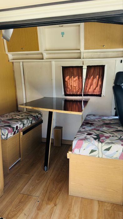 Vende-se Autocaravana Renault Trafic (TBX 300)