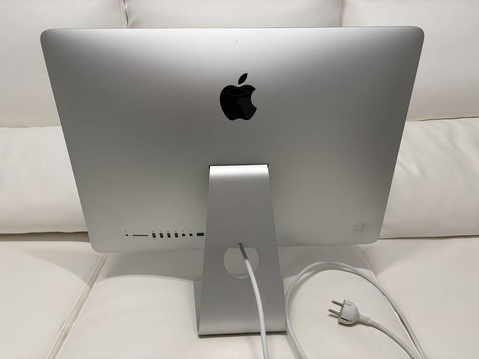 iMac 21.5”, 3.1GHz i7, 16GB RAM, SSD 256GB, Late 2013