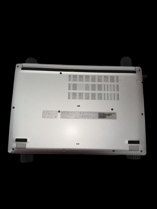 Acer Aspire A515-54 (8GB RAM, 256GB SSD) – Sem bateria