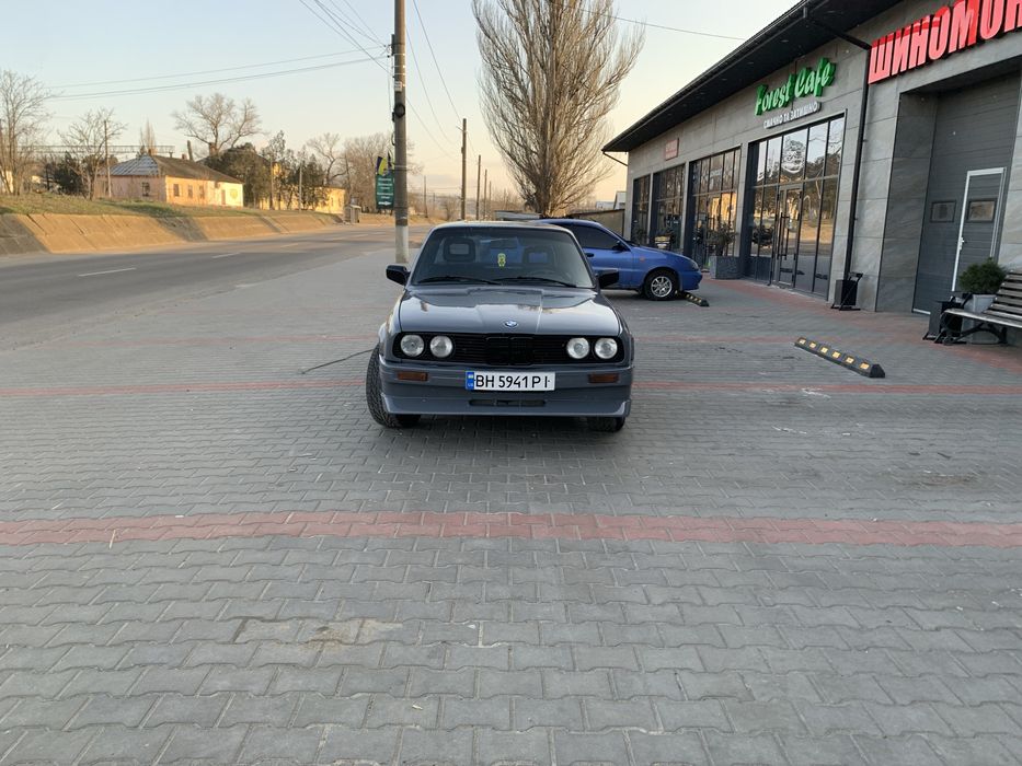 Продам бмв е 30 2.7