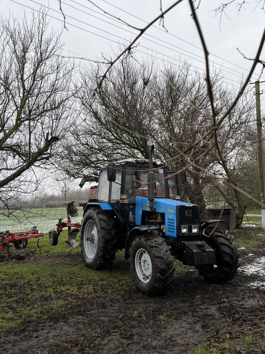 Трактор МТЗ 1221.2