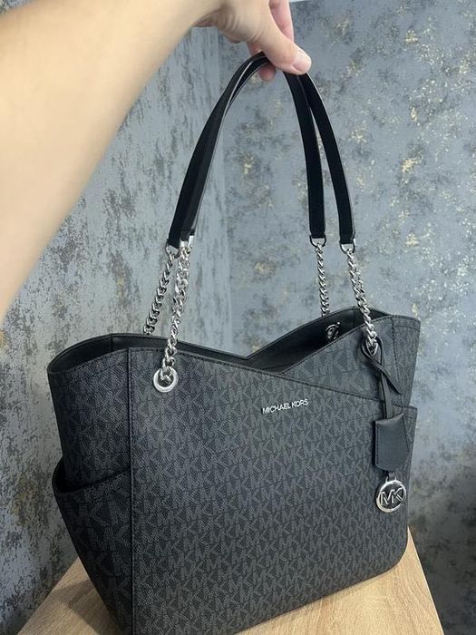 Жіноча сумка michael kors