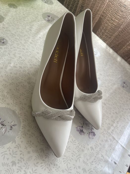 Туфлі жіночі білі