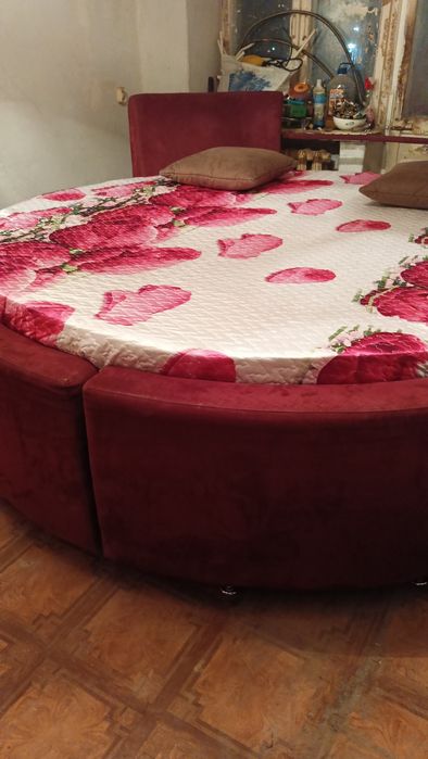 Продам мебель огромная круглая кровать фото   кровати