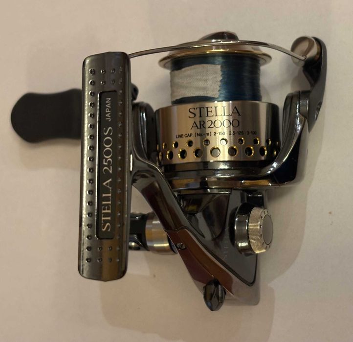 Shimano Stella FW2500S 01r