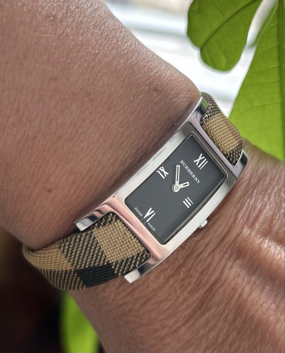Relógio Burberry