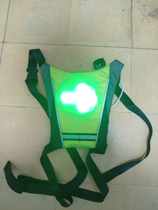 Triângulo luminoso de desporto