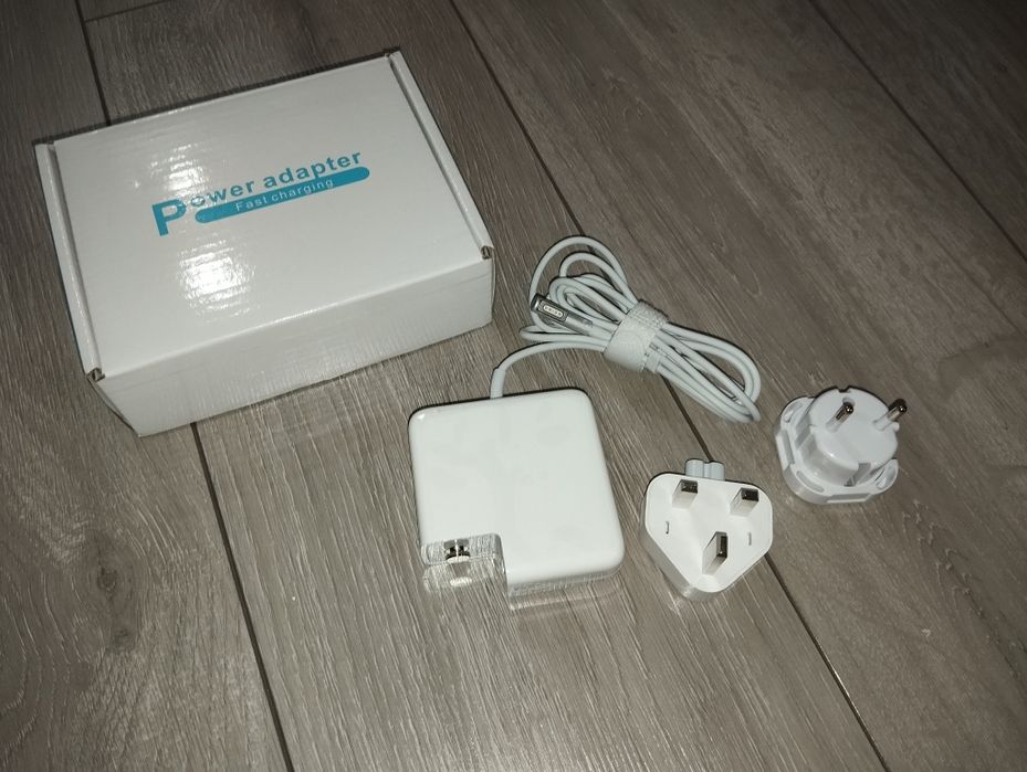 Ładowarka biała do iPada