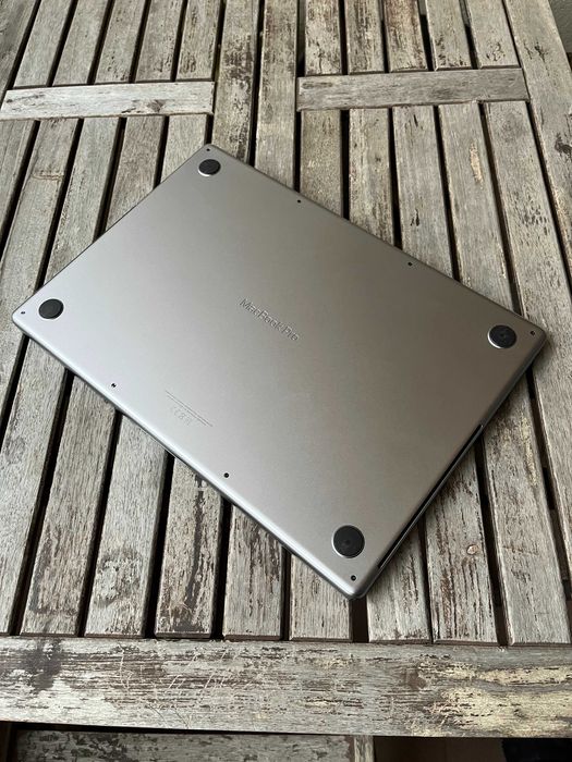 Macbook Pro 16" M1 Pro 512GB 32GB RAM