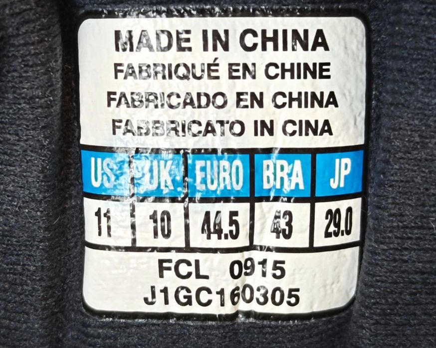 Оригінальні Кросівки Mizuno Wave Rider 19