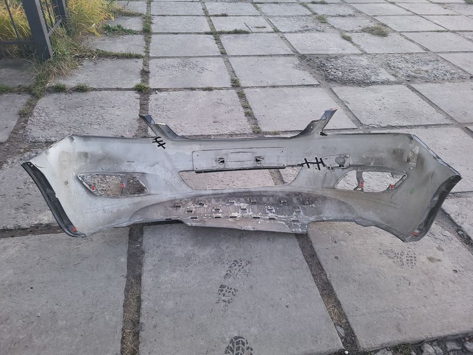 Бампер Опель Зафіра Б. Z177