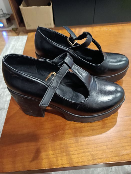 Sapatos Mary Jane