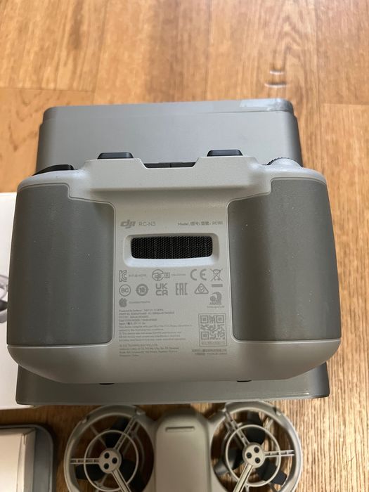 Квадрокоптер Dji neo