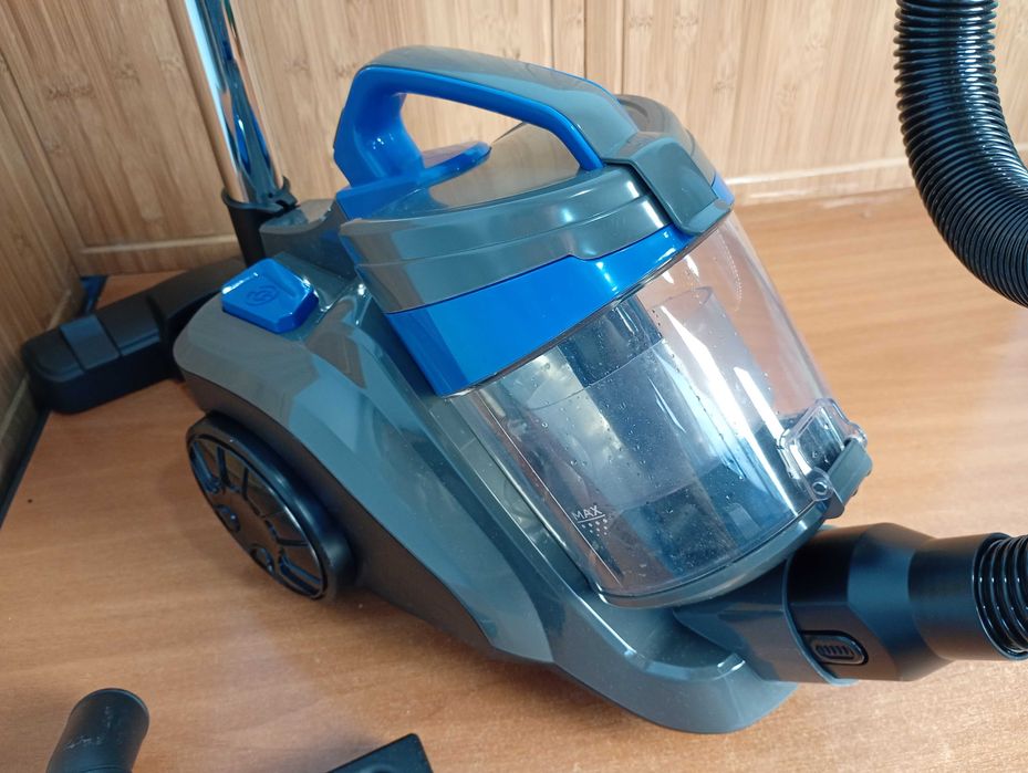 Amazon Basics - Odkurzacz 850W