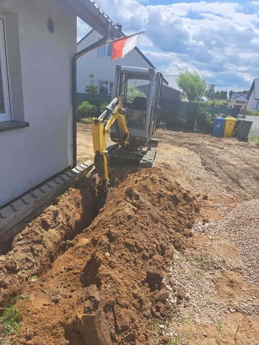 Usługi Minikoparką Prace Roboty Ziemne Koparka Koparkoładowarka