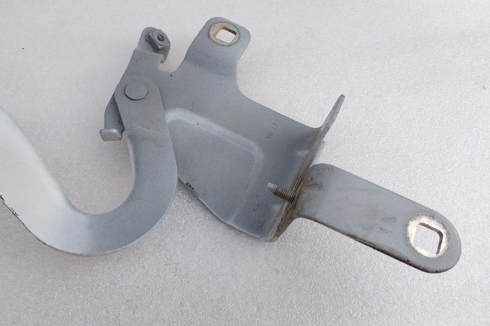 Dobradiça capot RENAULT Clio IV (BH_)