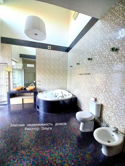 Аренда дома с бассейном / 13 станция Большого Фонтана / Без комиссии!