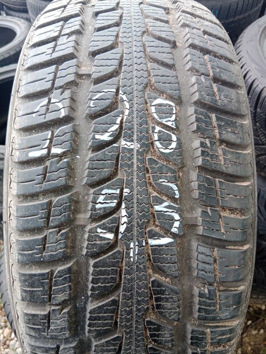 Opona używana 225/50R17 Roadstone Npriz 4S 1szt.