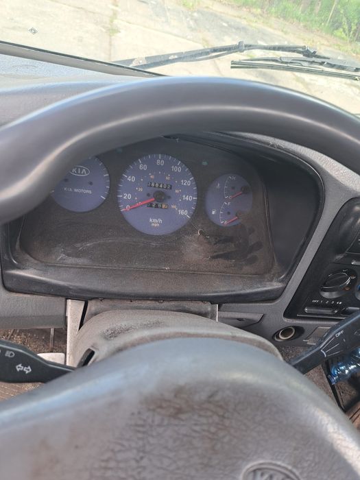 Sprzedam wywrotkę Kia K2500