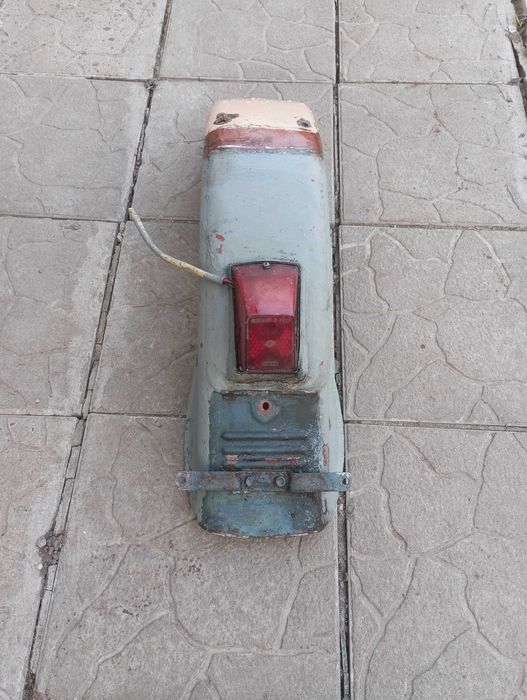 Заднє крило, щиток, болотник ИЖ Планета, Юпитер 3