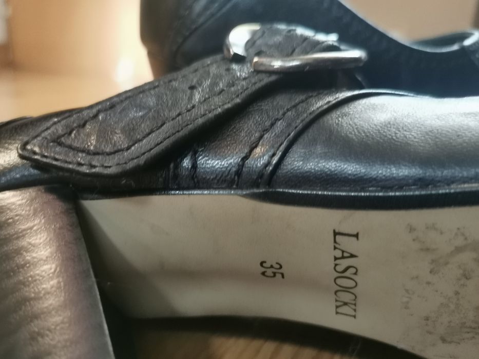 Czarne buty Lasocki roz 35