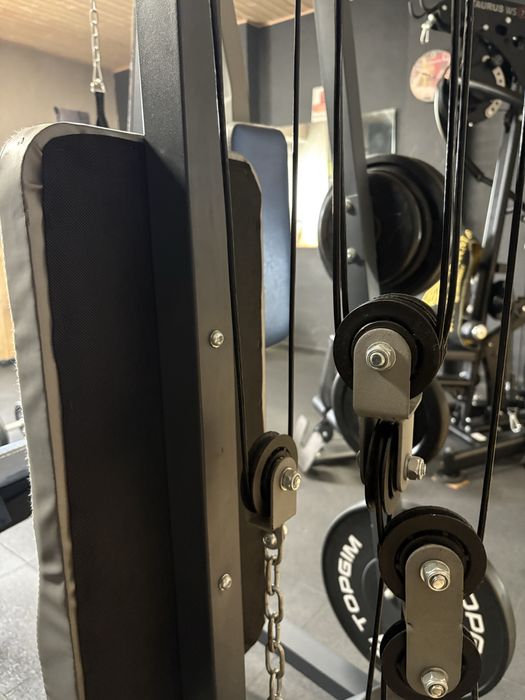 Smith machine moovyoo444708918961776642