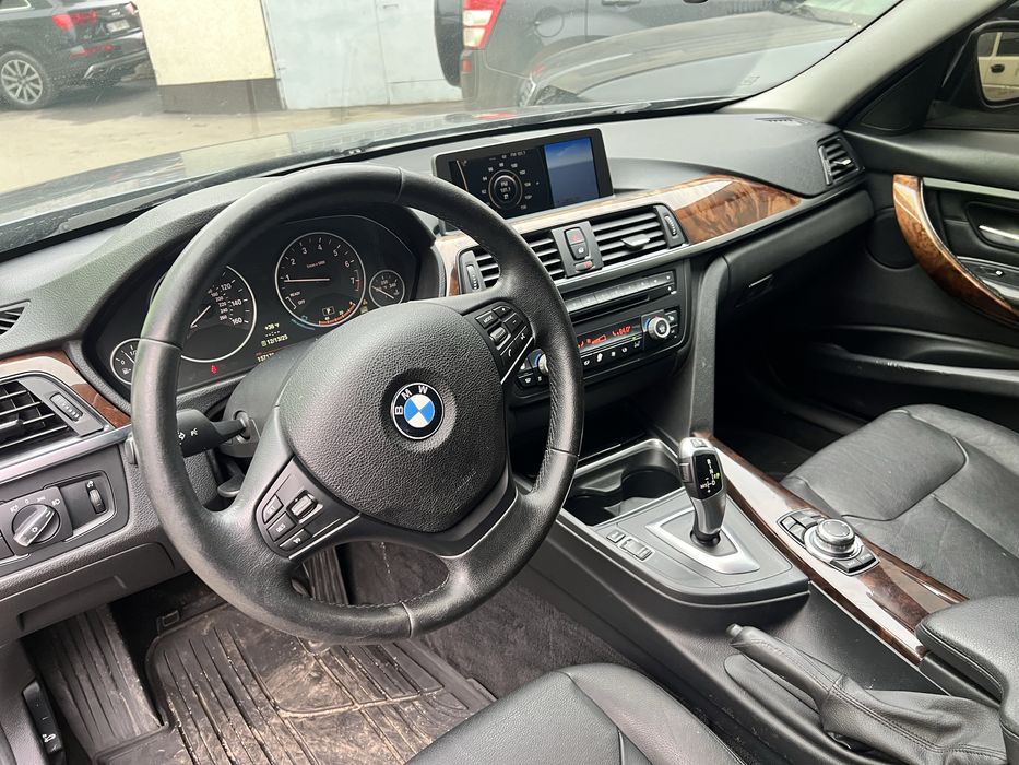 BMW328I  у належному стані