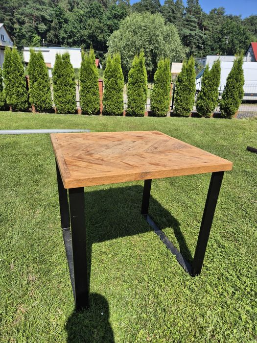 Stolik 80x80 jesion jodelka industrial
