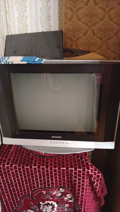 Телевизор SAMSUNG