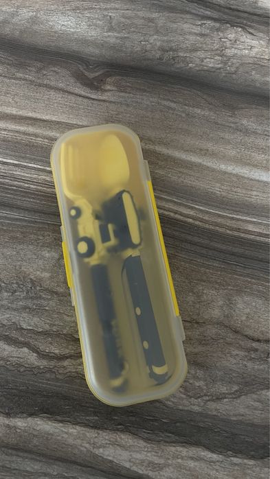 Прибори для годування