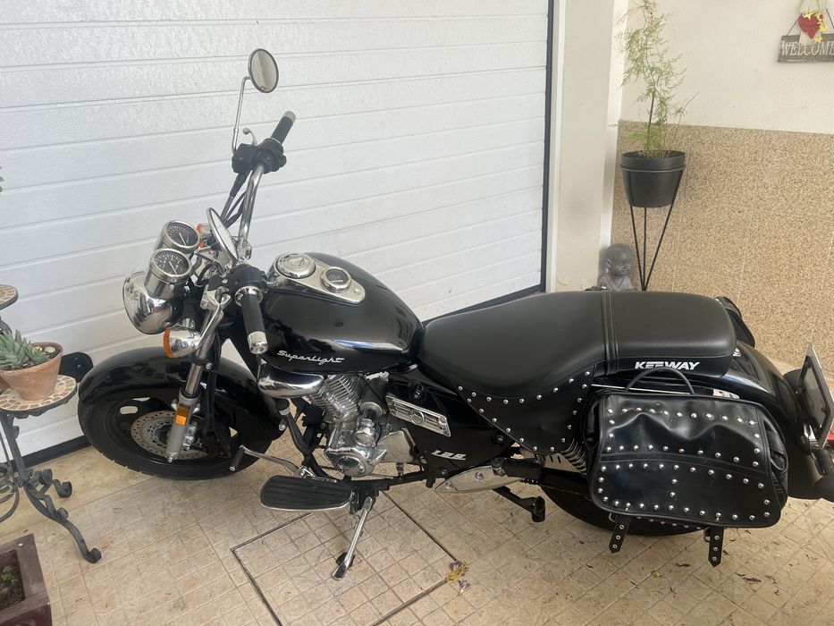 Keeway Superlight 125 com extras (2013)- bom estado