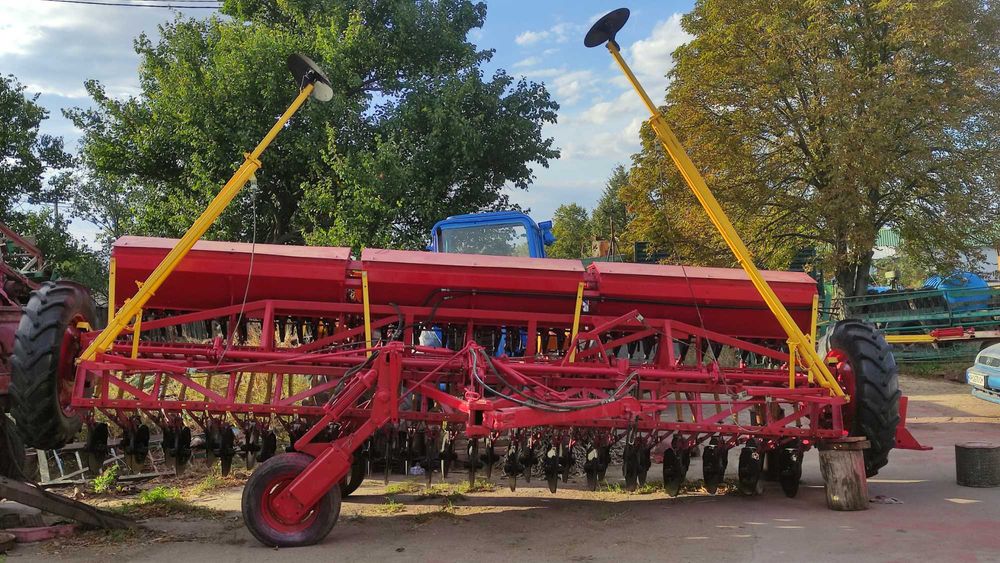 Сівалка зернова СЗ 5.4 Червона зірка
