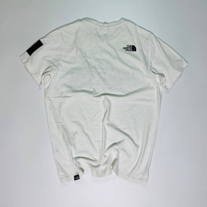 Футболка The North Face
