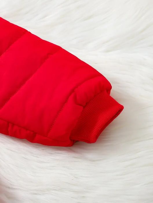 Червоний комбінезон для дівчинки