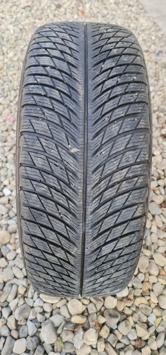 Одна шина 235 55 18 Michelin