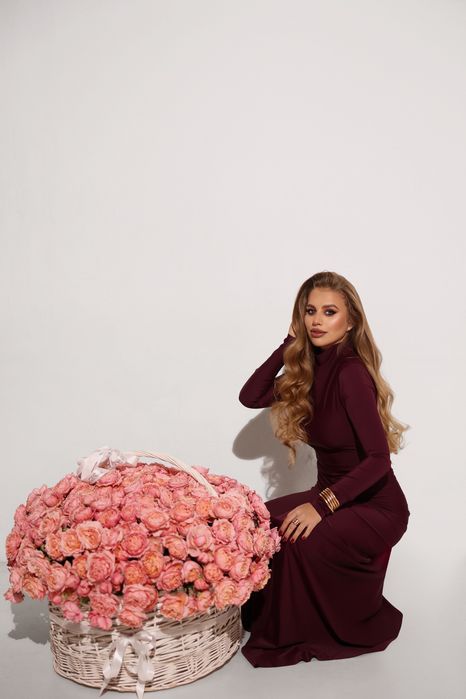 Сукня довга бордо