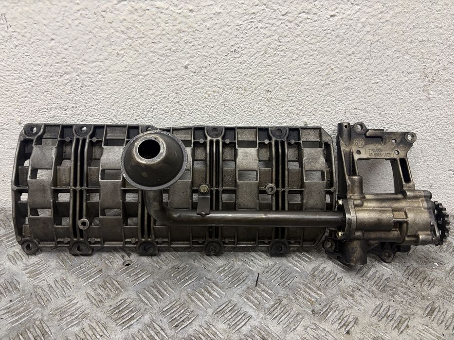 Pompa oleju  bmw e39 e46 x5 e53 e60 e65 x3 e83 e38
