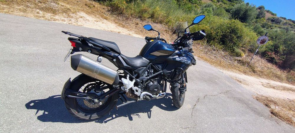 Benelli TRK 502 X 11mil km apenas