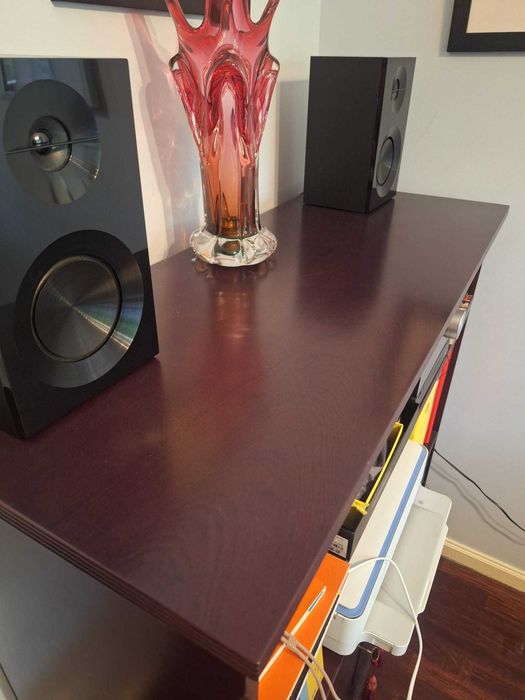 Pequena estante estilo inglês