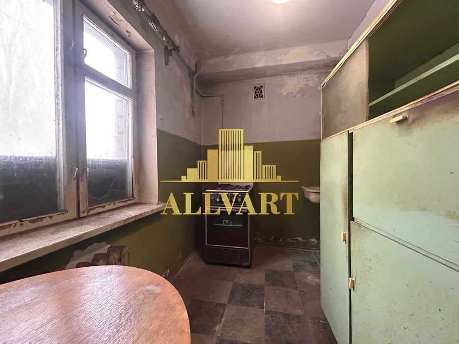 Продаж 2 кім квартири на 1 поверсі під ремонт, Виноградар Вітряні Гори